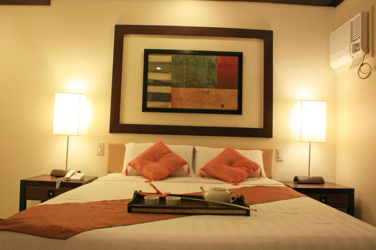O Hotel Bacolod Buitenkant foto